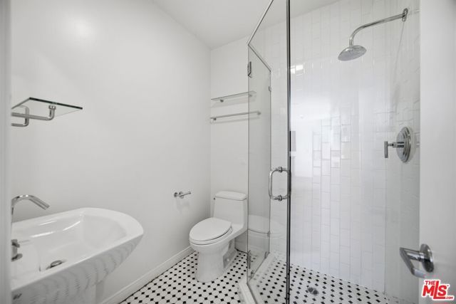 2065 Outpost Drive, Los Angeles, CA 90068