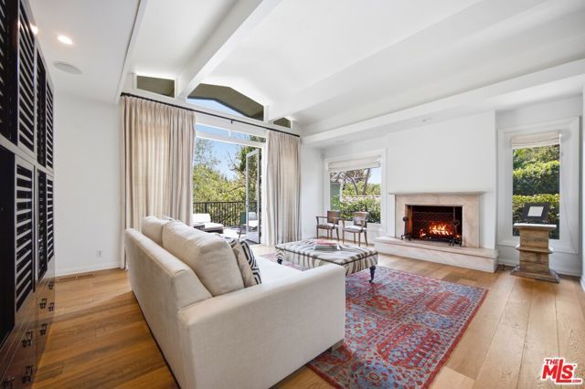 2065 Outpost Drive, Los Angeles, CA 90068