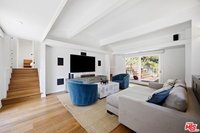 2065 Outpost Drive, Los Angeles, CA 90068