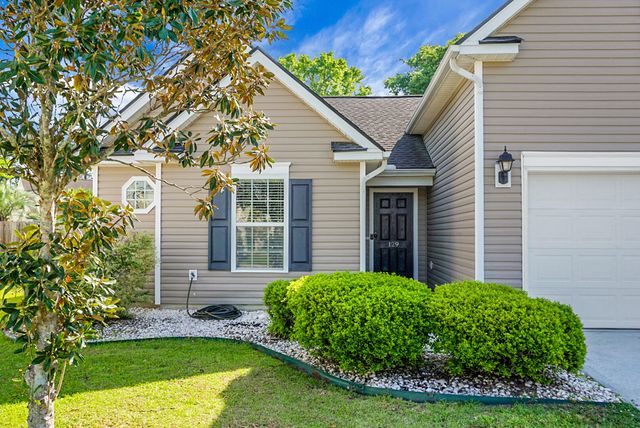 129 Mockernut Drive, Ladson, SC 29456