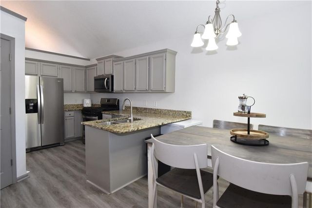 2582 Candler Way SW, Marietta, GA 30064
