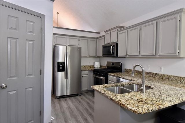 2582 Candler Way SW, Marietta, GA 30064