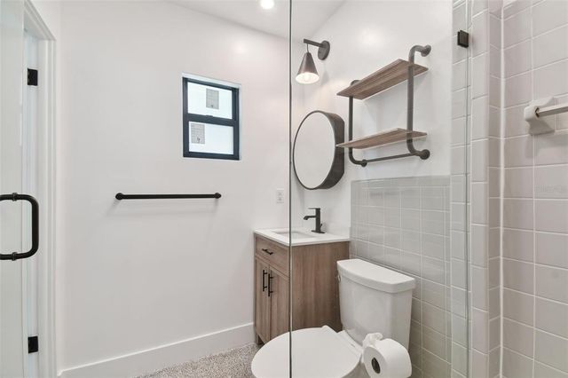 301 AURORA STREET E, Venice, FL 34285