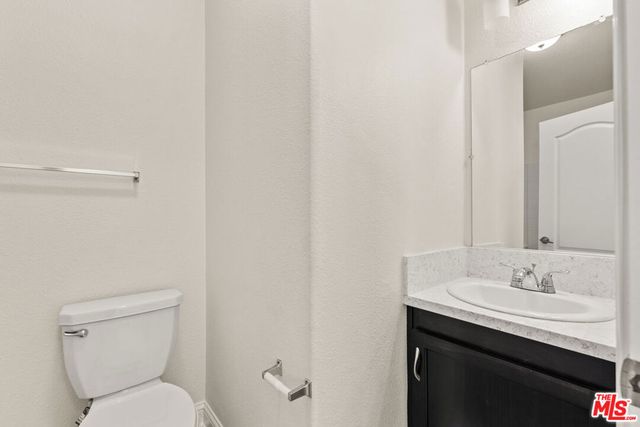 8250 Lankershim Boulevard 109, North Hollywood, CA 91605