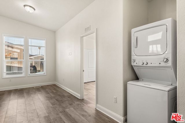 8250 Lankershim Boulevard 109, North Hollywood, CA 91605