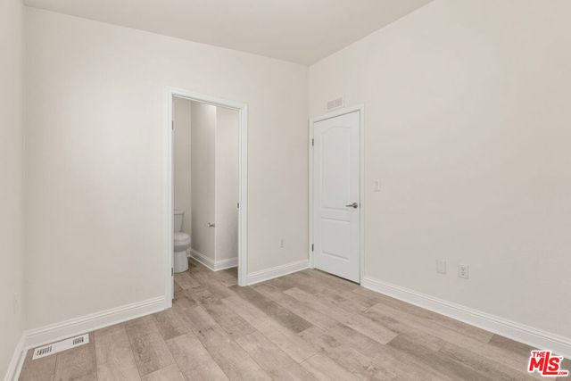 8250 Lankershim Boulevard 109, North Hollywood, CA 91605