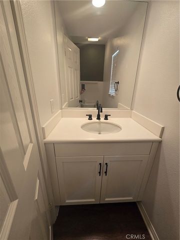 230 W Sparkleberry Avenue, Orange, CA 92865