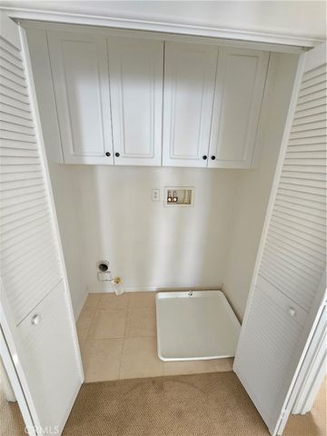 230 W Sparkleberry Avenue, Orange, CA 92865