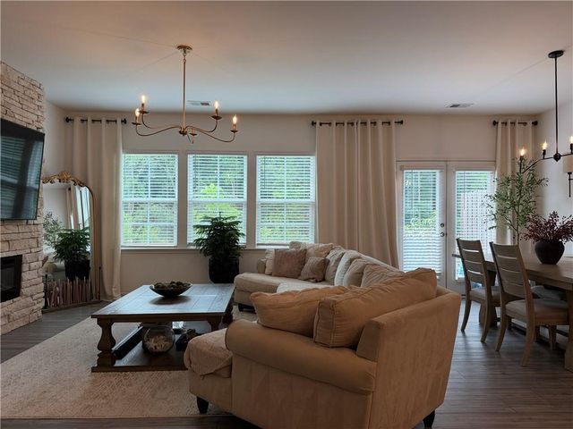 3046 Stockholm Way, Suwanee, GA 30024