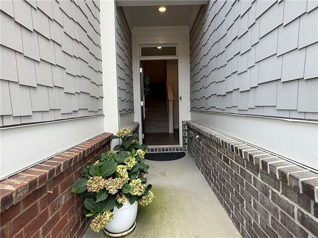 3046 Stockholm Way, Suwanee, GA 30024