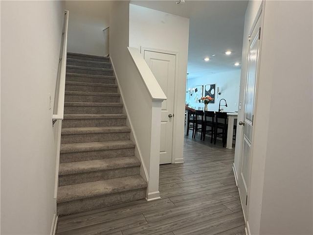 3046 Stockholm Way, Suwanee, GA 30024