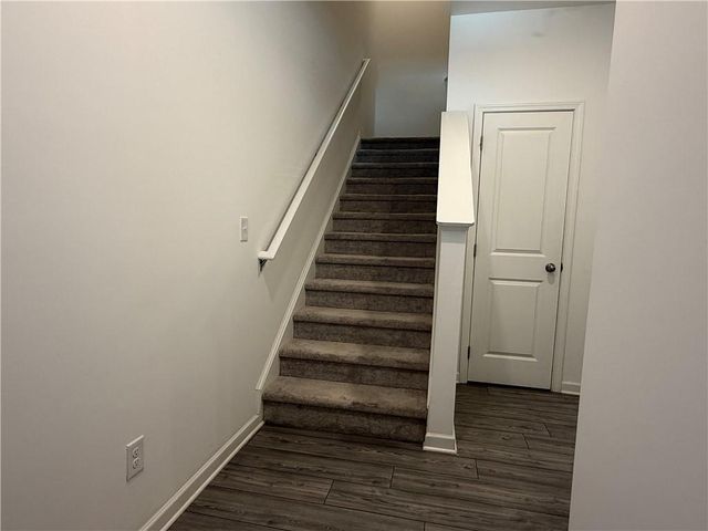 3046 Stockholm Way, Suwanee, GA 30024