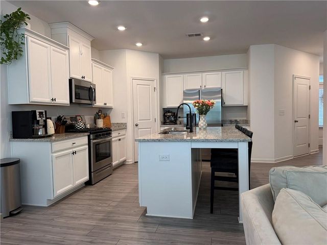 3046 Stockholm Way, Suwanee, GA 30024