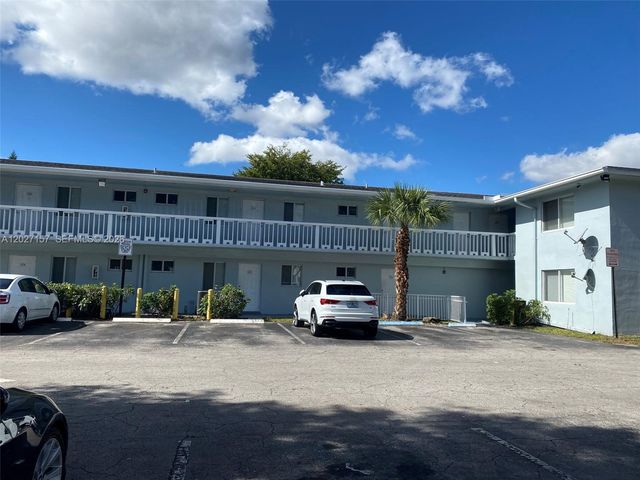 4271 NW 5th Street 117, Plantation, FL 33317