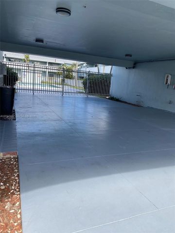 4271 NW 5th Street 117, Plantation, FL 33317