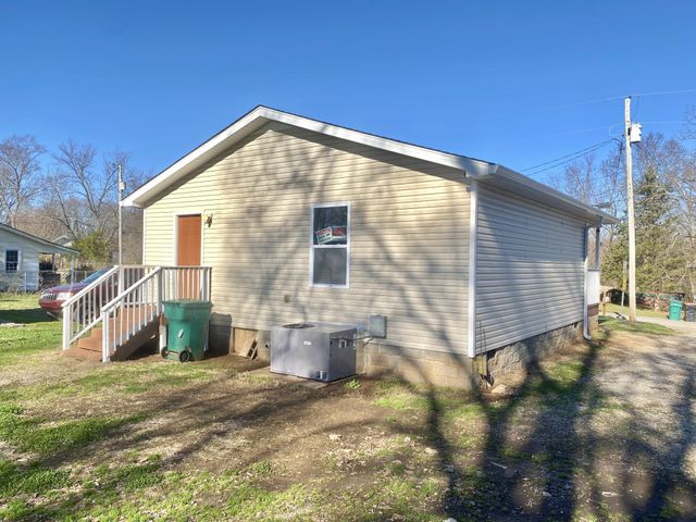 134 Kenmore Ave, Winchester, TN 37398