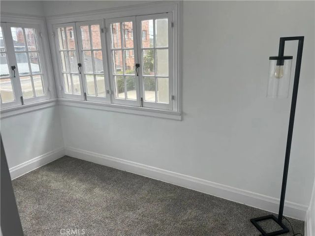 4429 Victoria Park Drive, Los Angeles, CA 90019