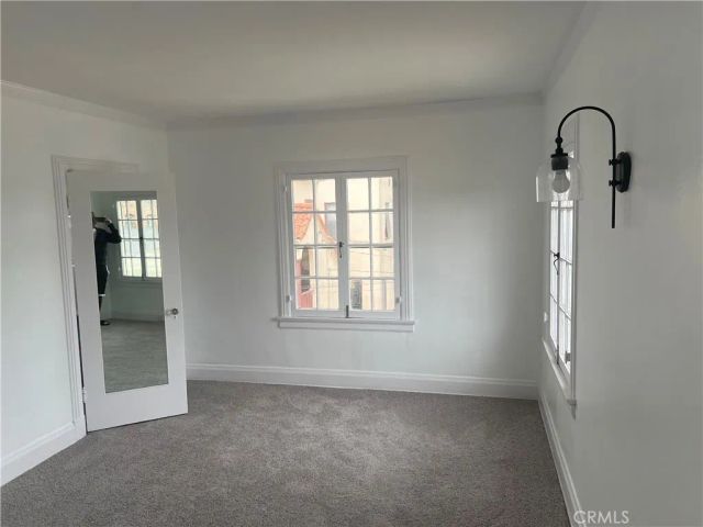 4429 Victoria Park Drive, Los Angeles, CA 90019