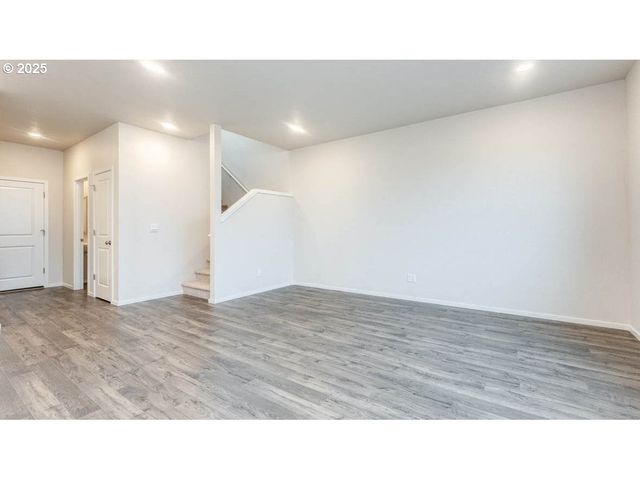 2953 U St, Springfield, OR 97477