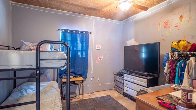 18180 Us 160, Alton, MO 65606