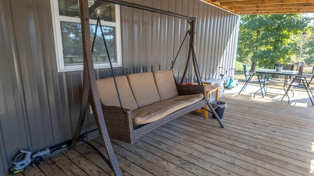 18180 Us 160, Alton, MO 65606