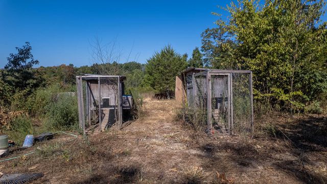 18180 Us 160, Alton, MO 65606