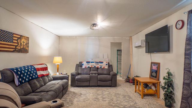 18180 Us 160, Alton, MO 65606