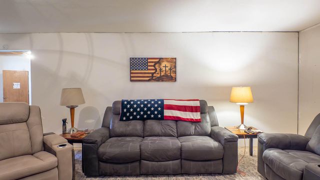 18180 Us 160, Alton, MO 65606