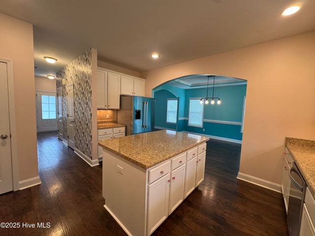 427 Wolfe Lane, Hubert, NC 28539