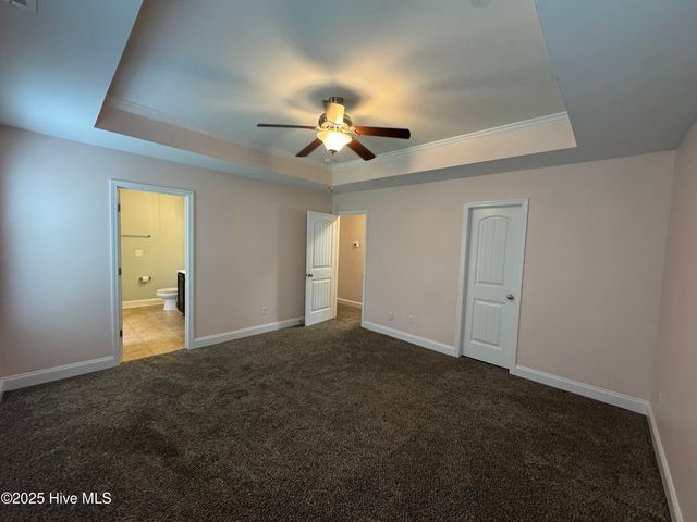427 Wolfe Lane, Hubert, NC 28539