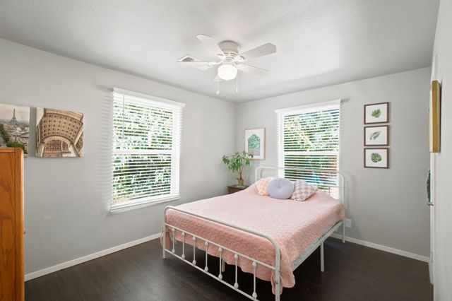 1001 N Carroll Boulevard, Denton, TX 76201