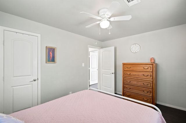 1001 N Carroll Boulevard, Denton, TX 76201