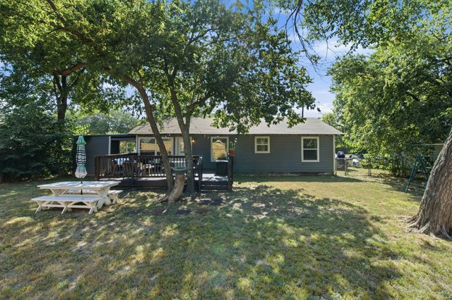 1001 N Carroll Boulevard, Denton, TX 76201