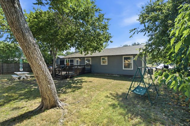 1001 N Carroll Boulevard, Denton, TX 76201
