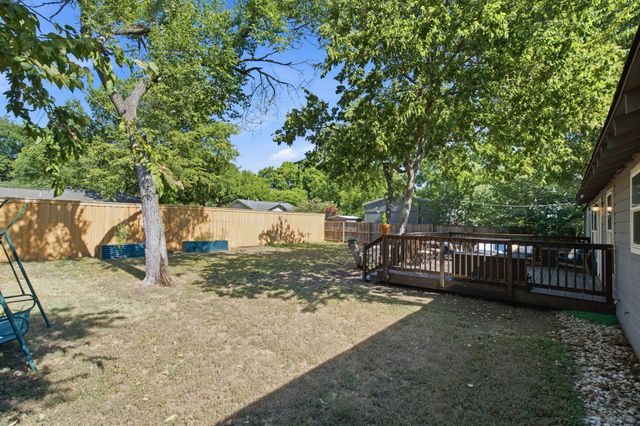 1001 N Carroll Boulevard, Denton, TX 76201