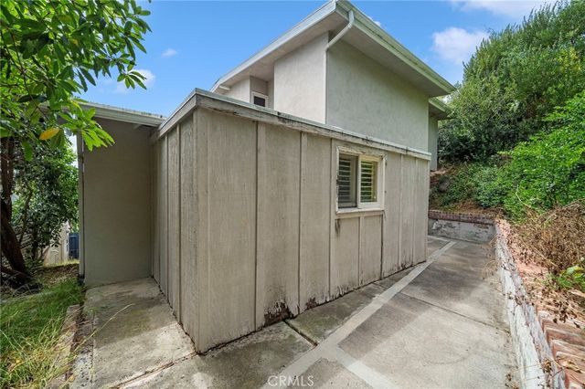 459 Hilledge Drive, Laguna Beach, CA 92651