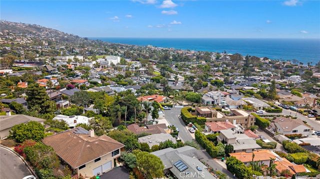 459 Hilledge Drive, Laguna Beach, CA 92651