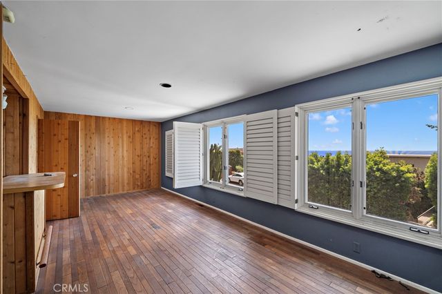 459 Hilledge Drive, Laguna Beach, CA 92651