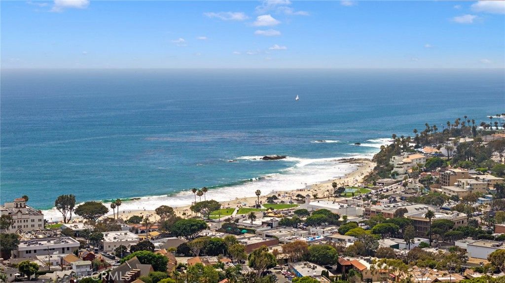 459 Hilledge Drive, Laguna Beach, CA 92651
