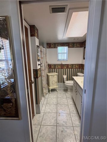 5389 S Bob White Drive, Homosassa, FL 34446