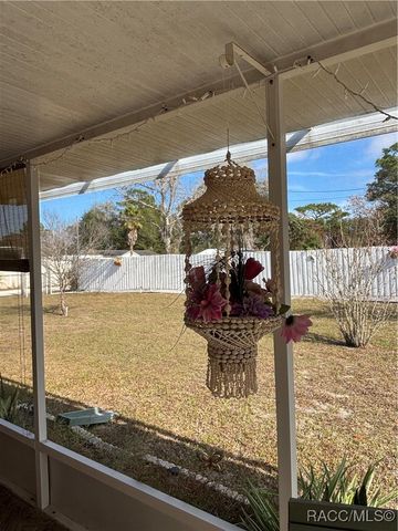 5389 S Bob White Drive, Homosassa, FL 34446