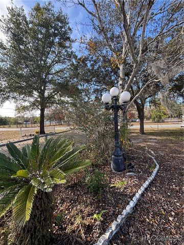 5389 S Bob White Drive, Homosassa, FL 34446