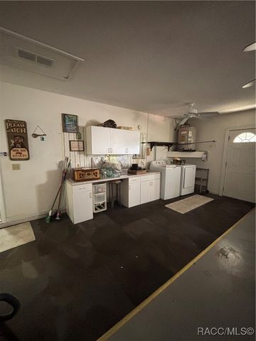 5389 S Bob White Drive, Homosassa, FL 34446