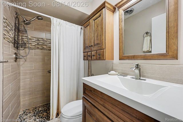 5134 Red Fox Drive, Brighton Township, MI 48114