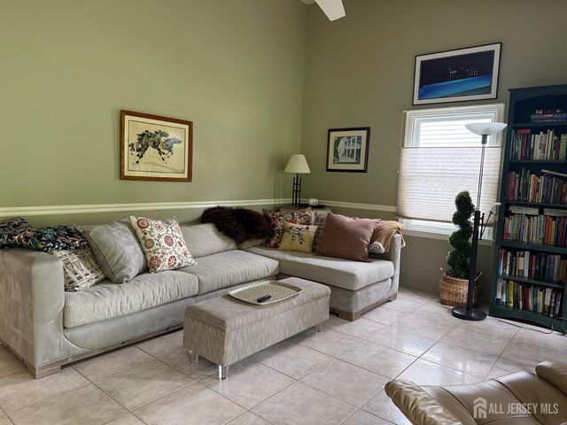 100 Chichester Road, Monroe, NJ 08831