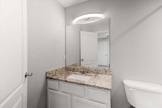 1428 W Netherland Way 1 & 3, Fayetteville, AR 72701