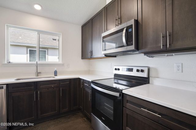 12320 GILLESPIE Avenue, Jacksonville, FL 32218