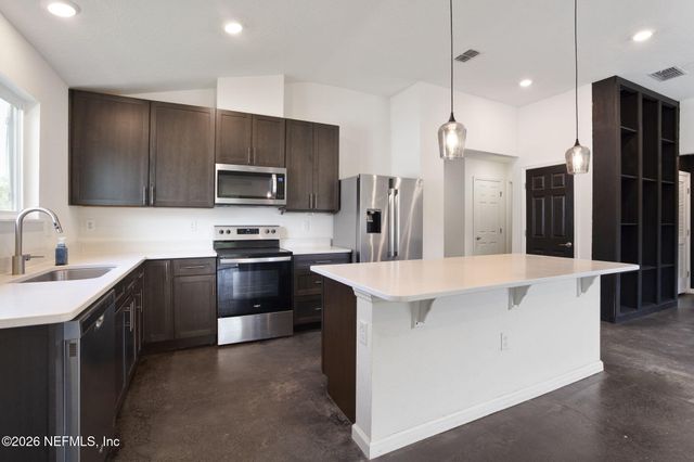 12320 GILLESPIE Avenue, Jacksonville, FL 32218