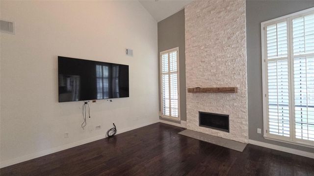 54 Thorn Berry Place, Spring, TX 77381