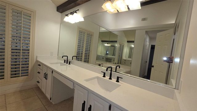 54 Thorn Berry Place, Spring, TX 77381